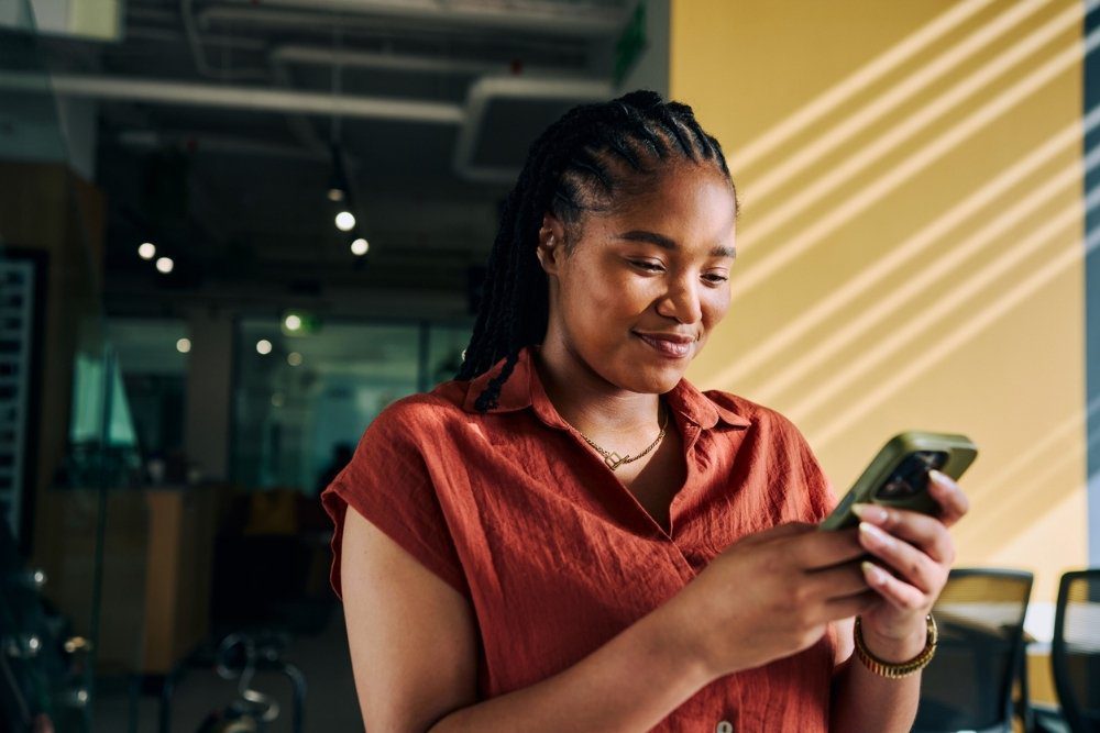 Ivory Plains - Maintain Better Health With a Mindful Use of Social Media