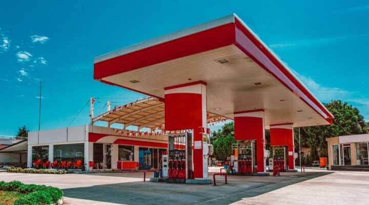 Ivory Plains - What Everyone Should Know About Gas Station Heroin